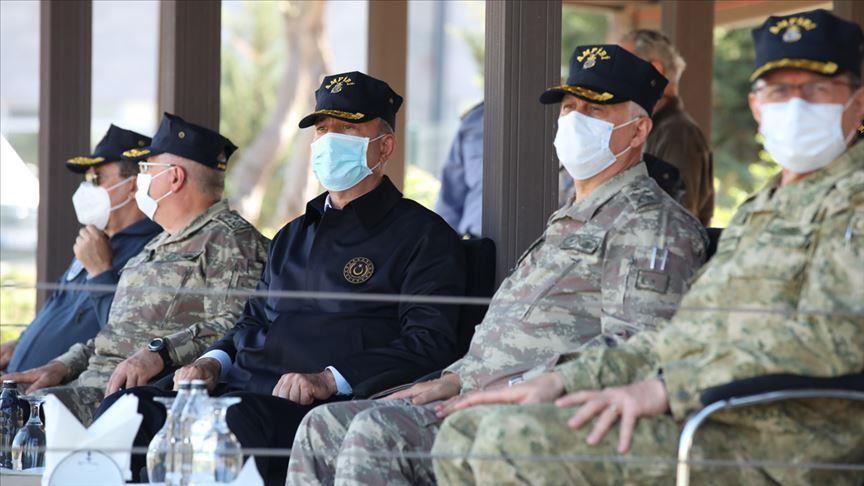 Greece shouldnt let itself to be used by others, says defense minister