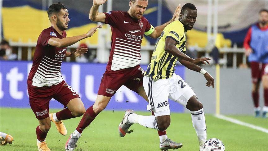 Fenerbahçe, Beşiktaş falter in Turkish Süper Lig