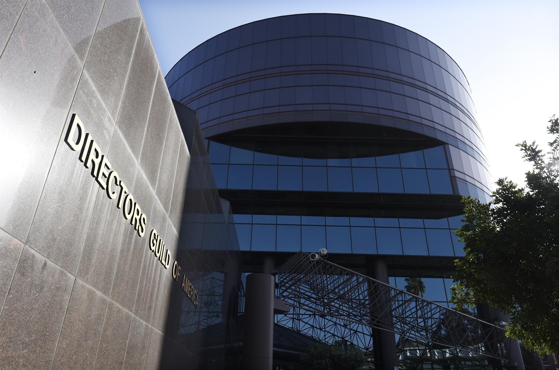 Hollywood unions, studios agree on rules to start production