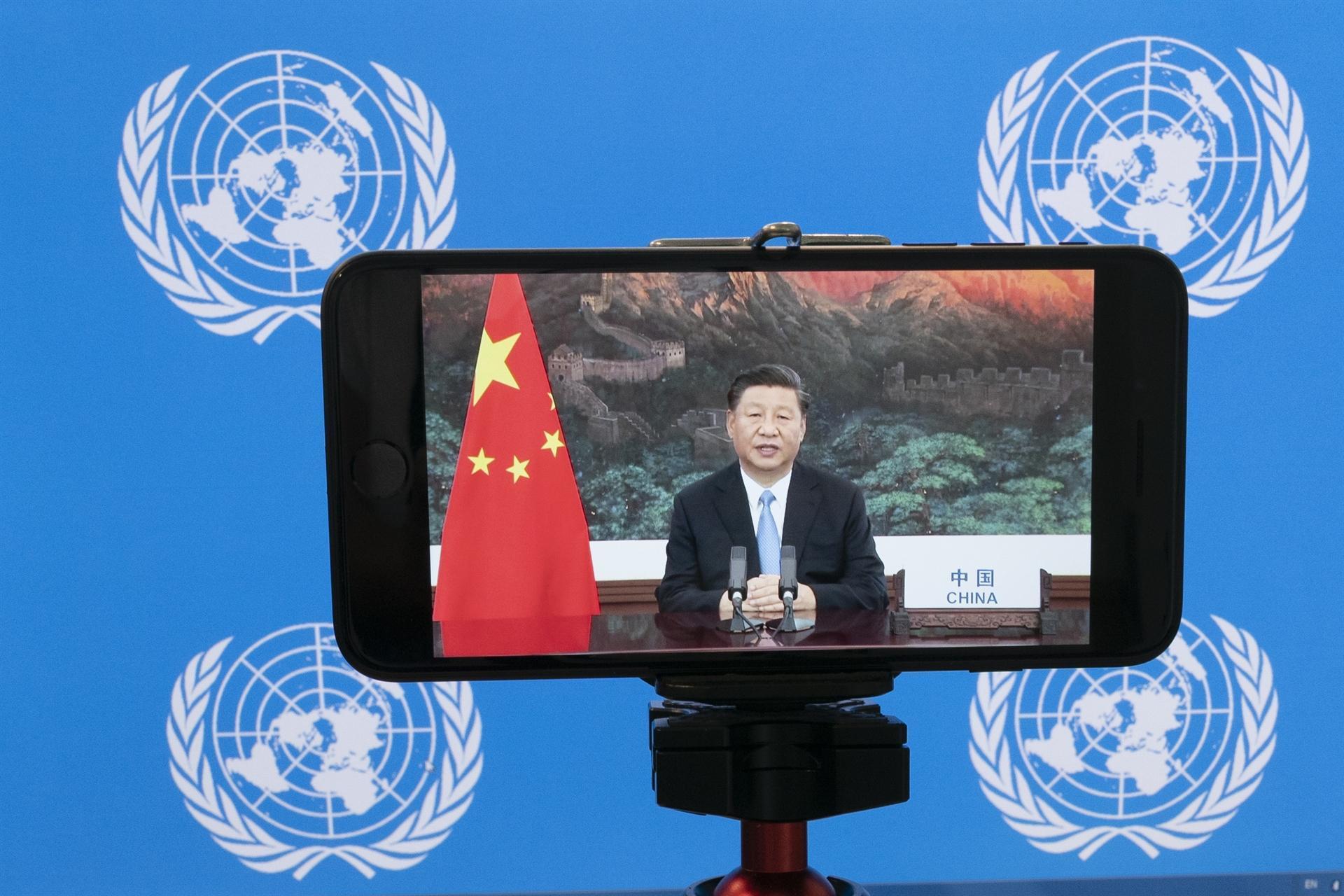 Trump lashes China as UN warns against Cold War