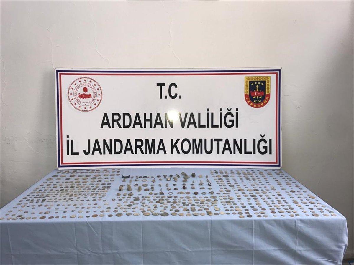 Nearly 700 artifacts seized in eastern Turkey