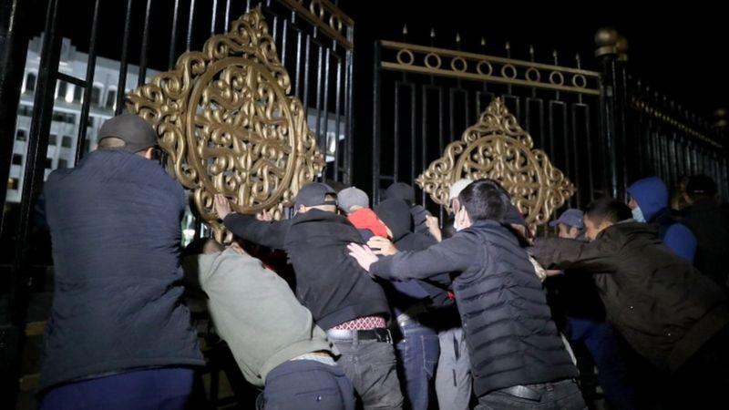 Kyrgyzstan cancels parliament election results after unrest