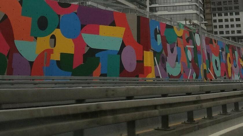 ‘Graffiti instead of vertical gardens’ causes debate in Istanbul