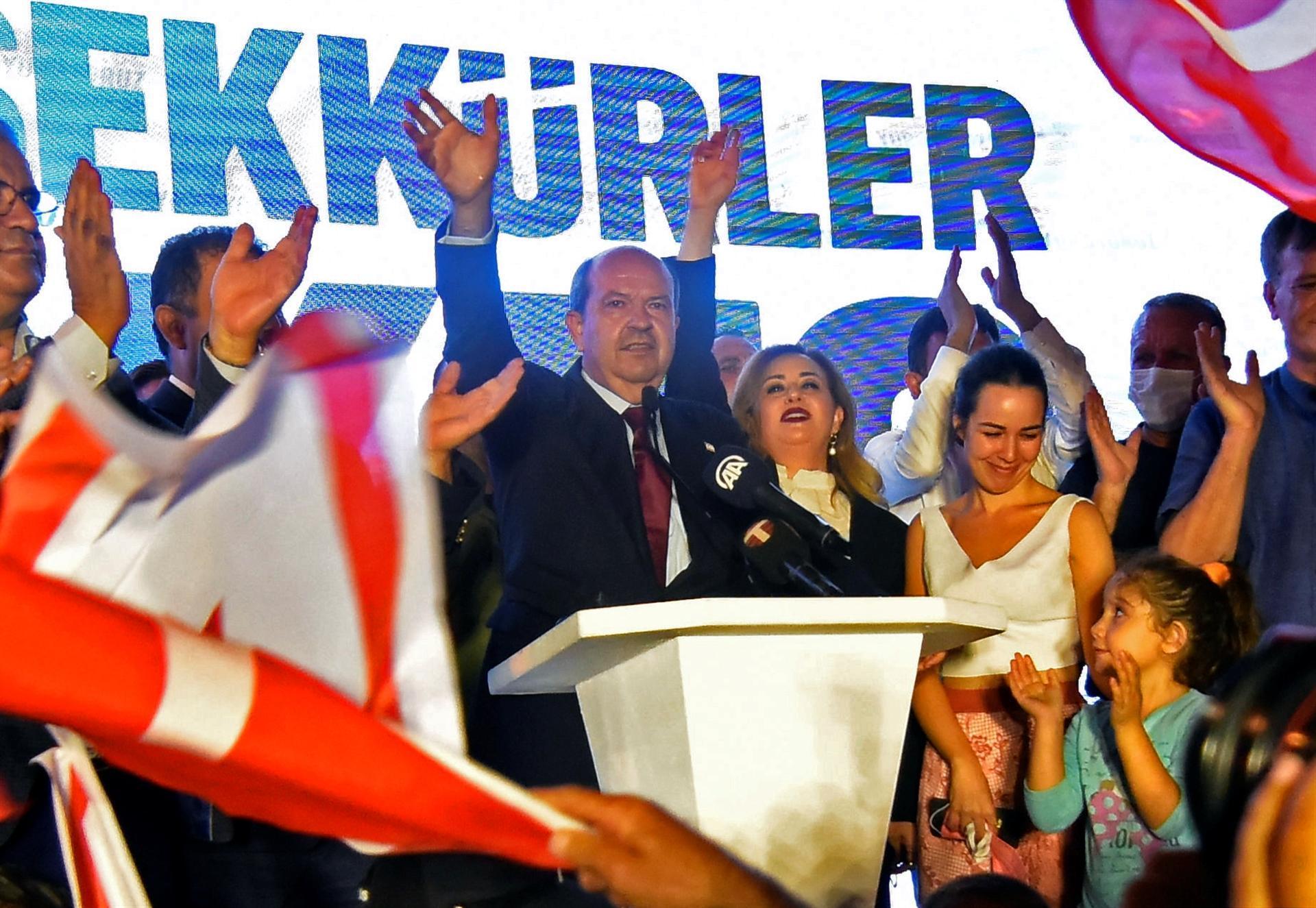 Premier Tatar ousts incumbent president in Turkish Cyprus vote