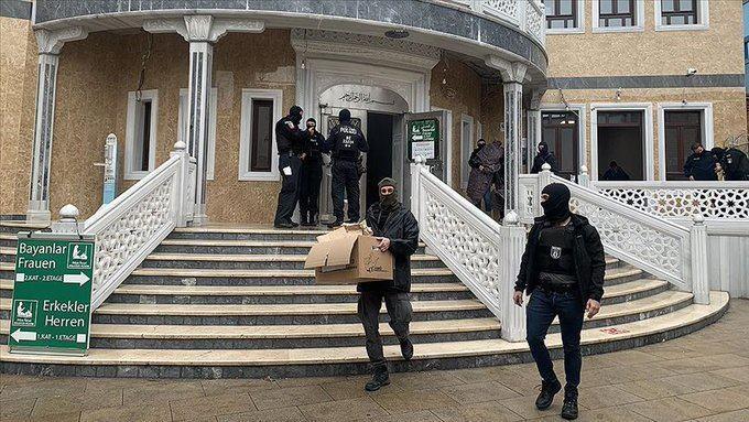 Turkish president condemns police raid on Berlin mosque