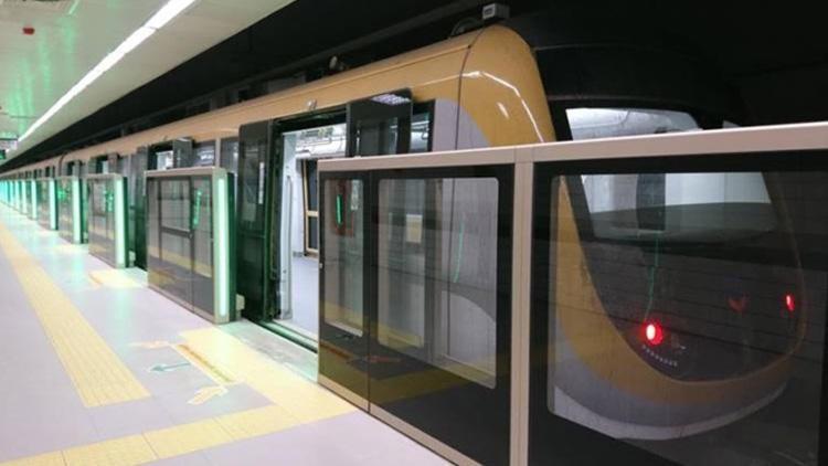 Driver-free metro line opens free of charge for 10 days