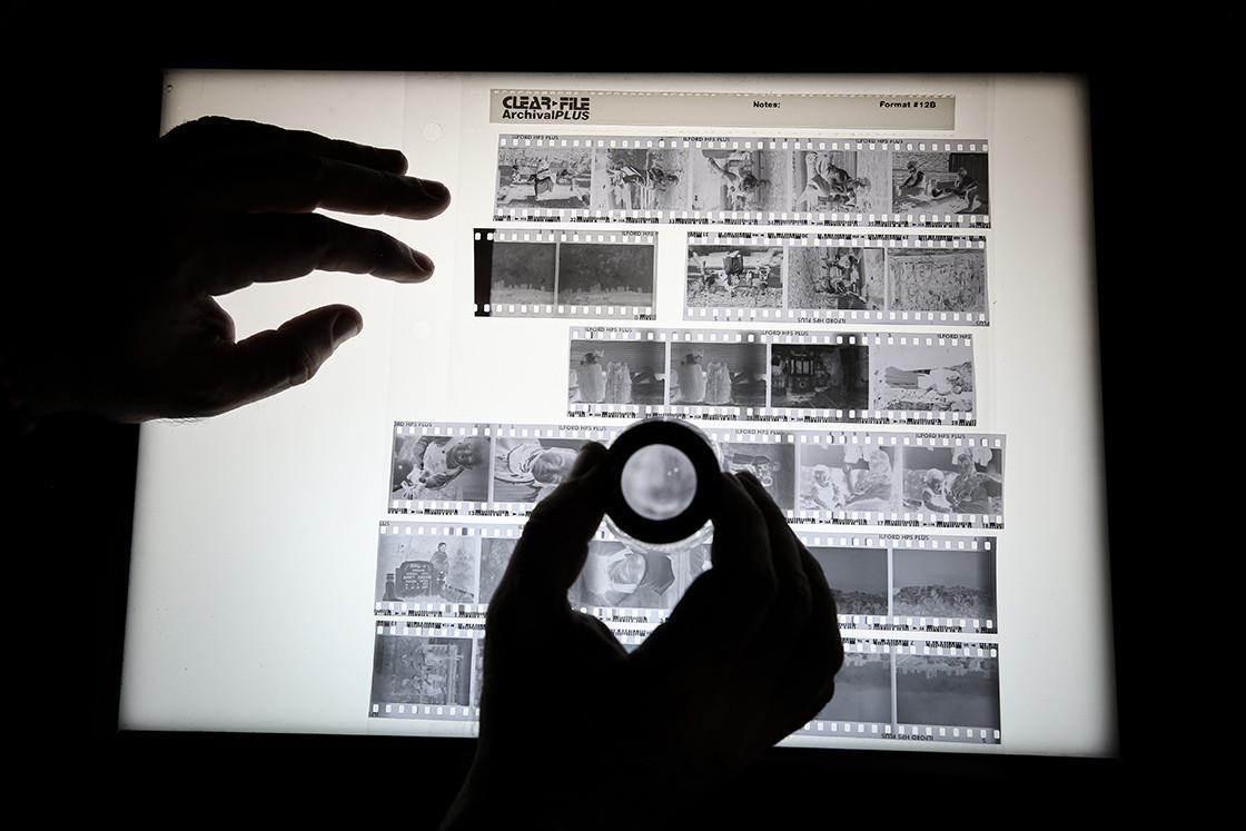 Photographer wants to keep analog photography alive