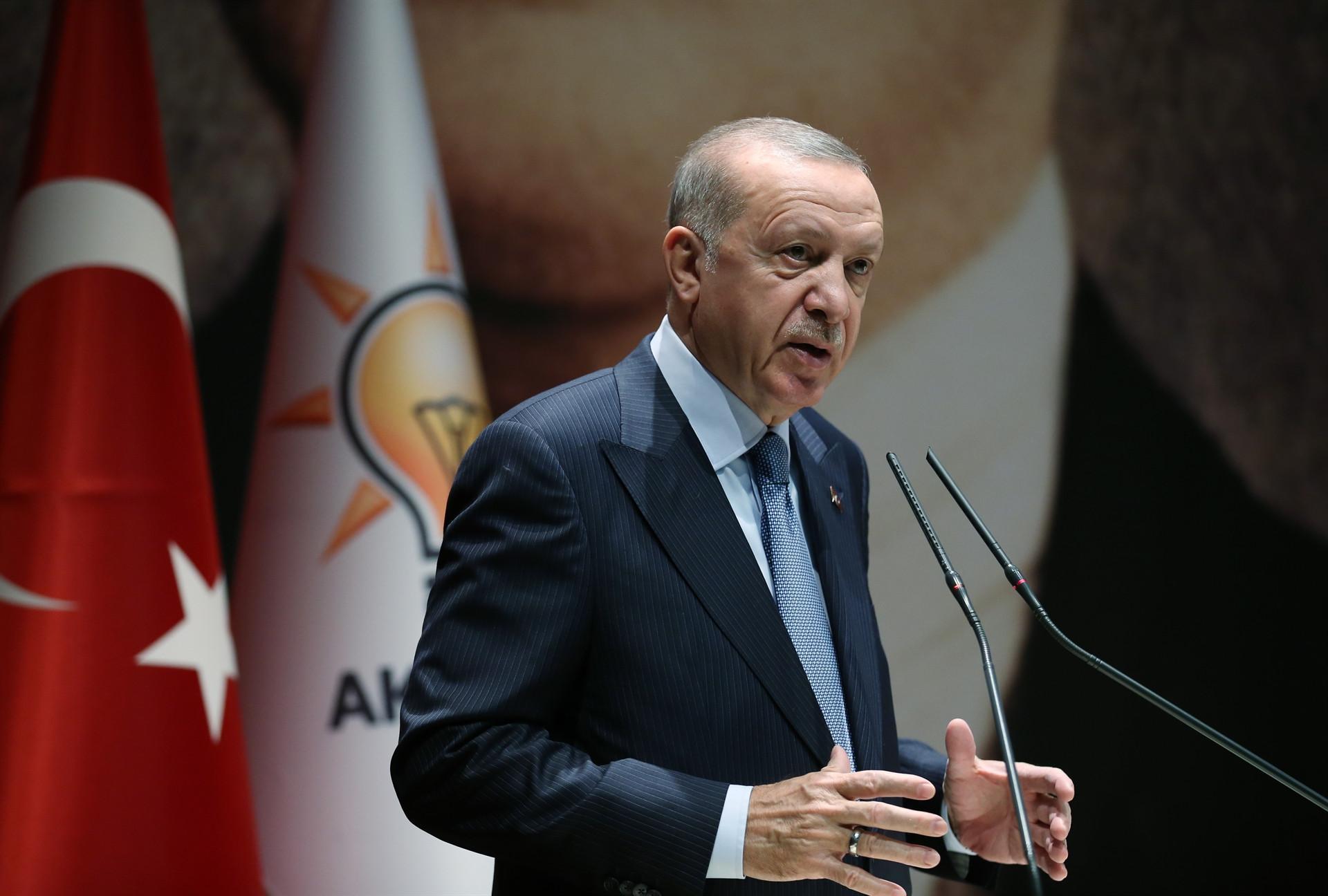 Turkey to begin building houses for İzmir earthquake victims in a month