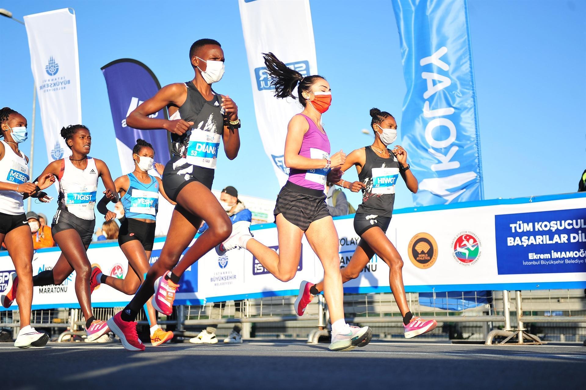 Kenyan athletes claim titles in 42nd Istanbul Marathon