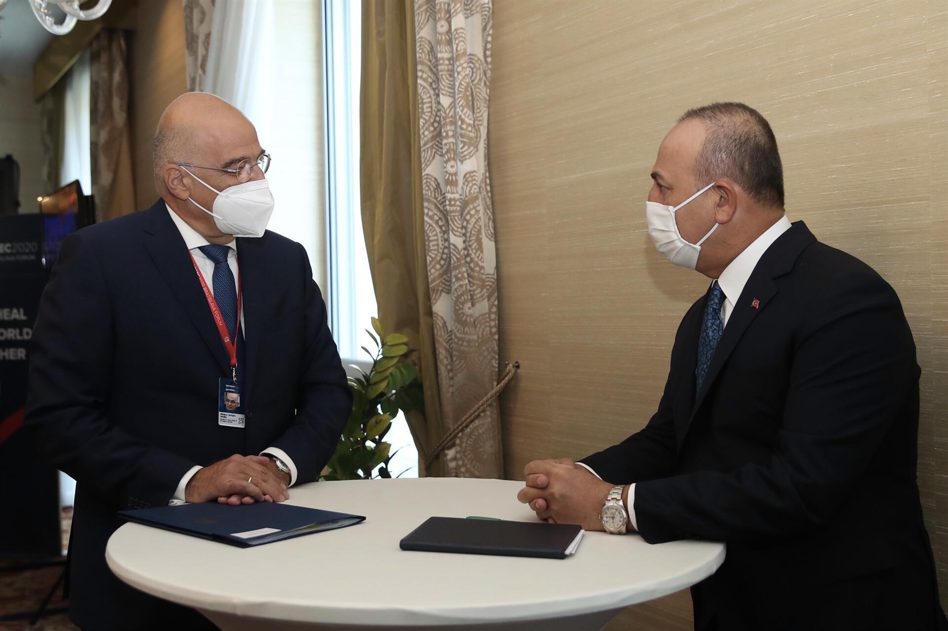 Turkish, Greek top diplomats exchange views on future talks