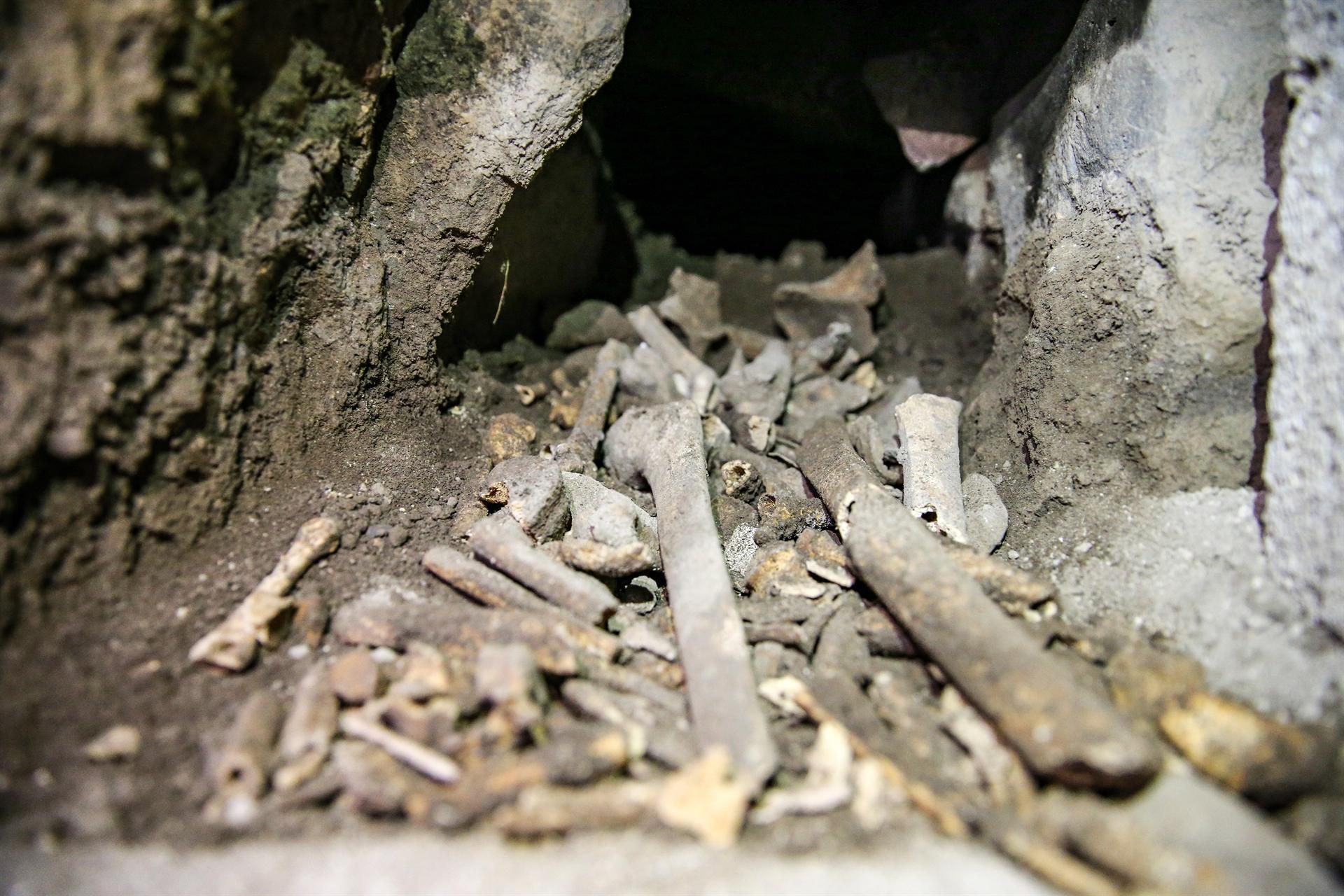 Burial chambers found in heart of Diyarbakır