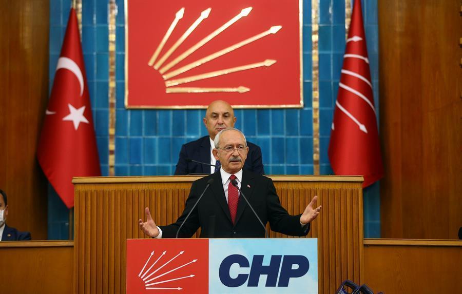 CHP leader criticizes government policies on economy