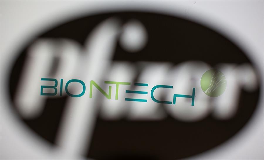 Pfizer/BioNTech seek first vaccine approval in US