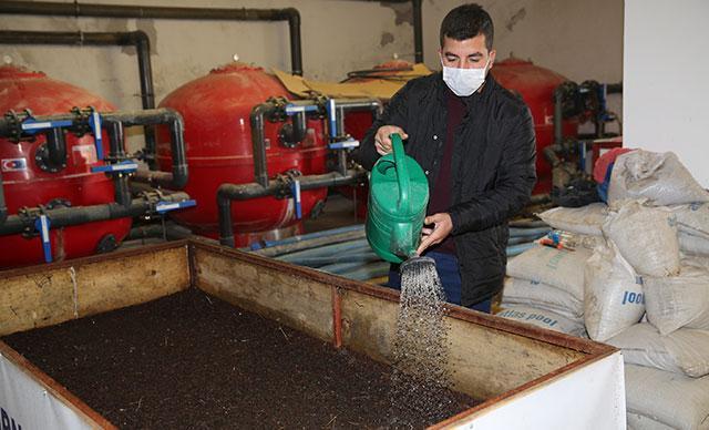 Engineer produces three tons of fertilizer a month
