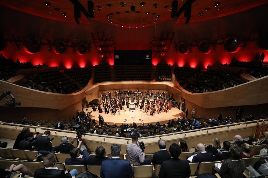 Turkish presidential orchestra opens new concert hall