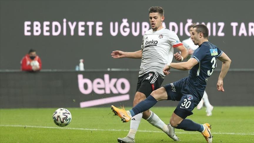 Beşiktaş beat Kasımpaşa to extend winning streak