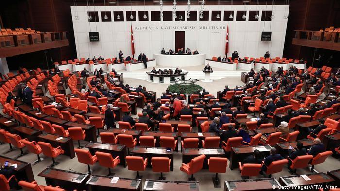 Opposition İYİ party calls for early polls in 2021