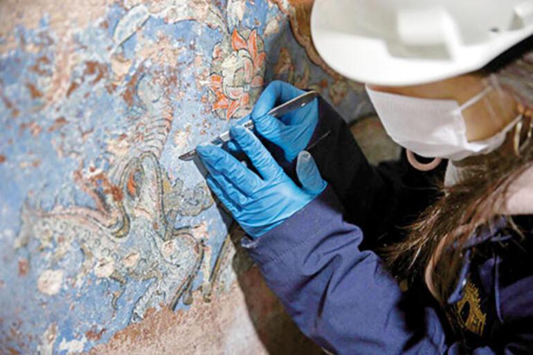 400-year-old lost decoration art unearthed in Ottoman palace