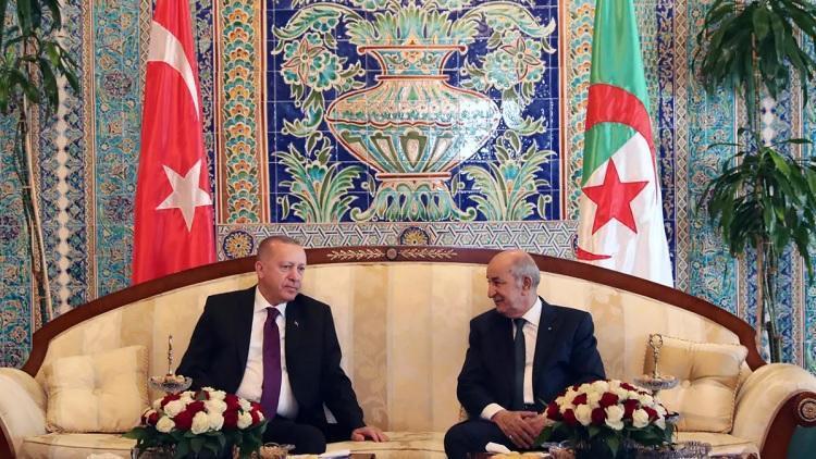 Turkish, Algerian presidents discuss ties on phone