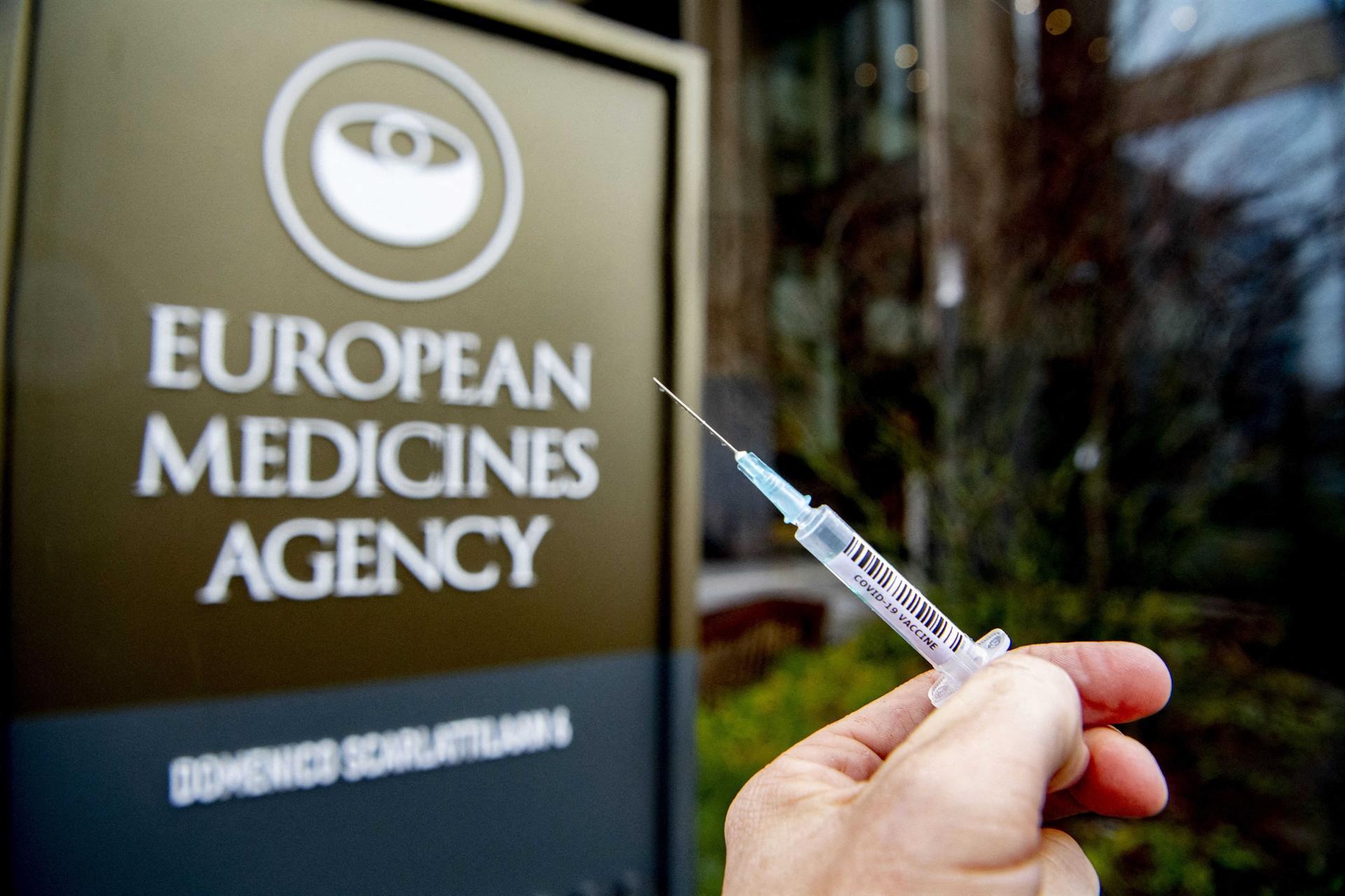 EU regulator approves Pfizer-BioNTech vaccine