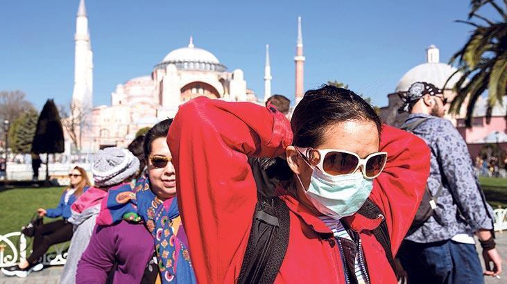 Turkey attracts 12 mln tourists in first 11 months of 2020