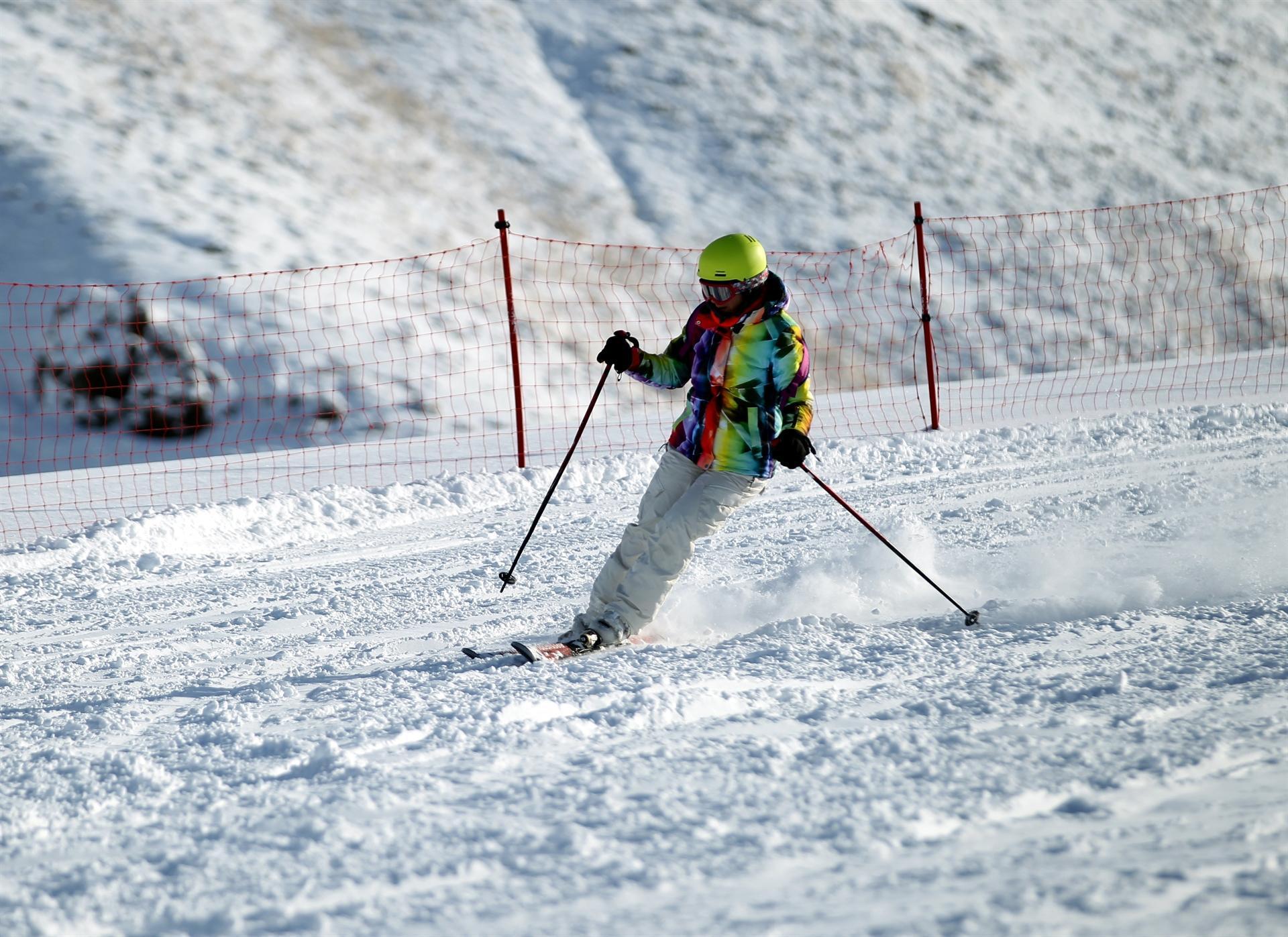 Safe tourism in winter wonderland amid pandemic