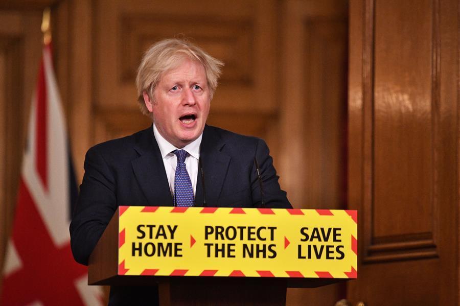 UK to require all arrivals quarantine as virus deaths rise