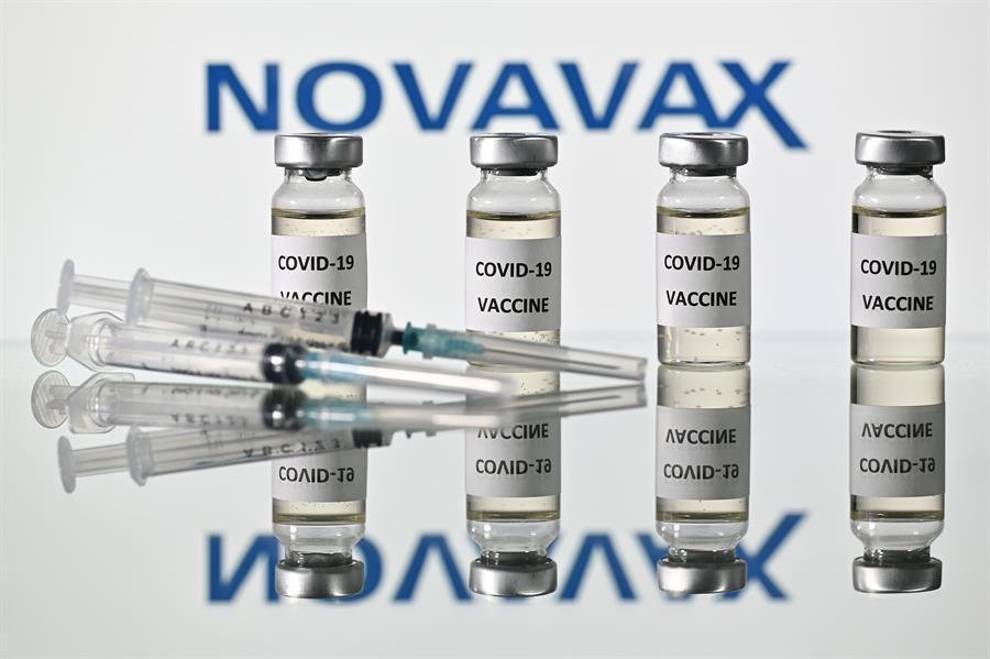 Novavax COVID-19 vaccine works, but less so against variants