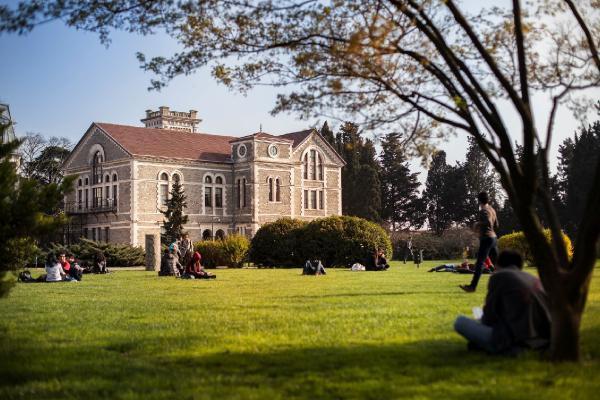 Law and communications faculties to be established at Boğaziçi University