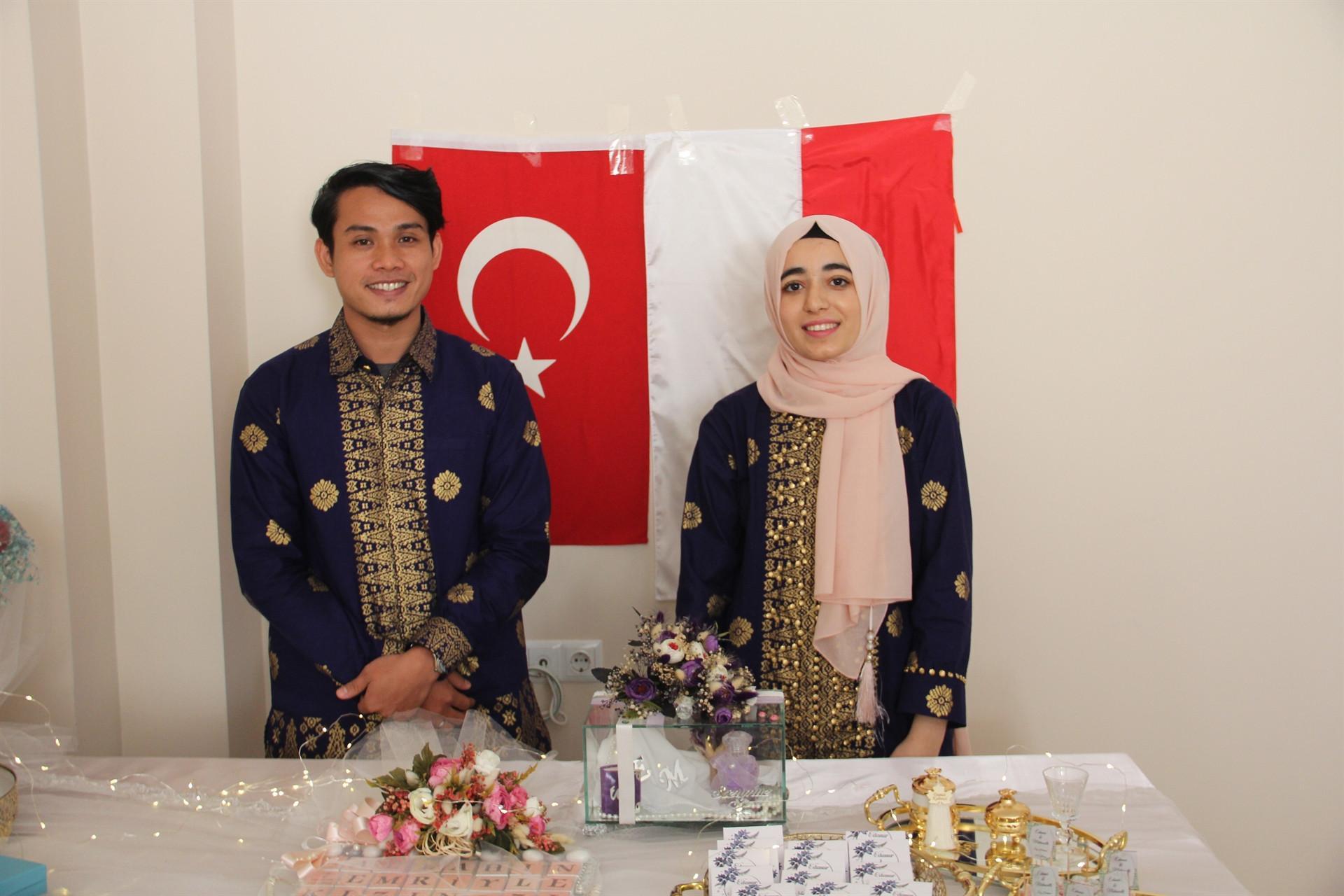 Indonesian, Turkish couple gets engaged online