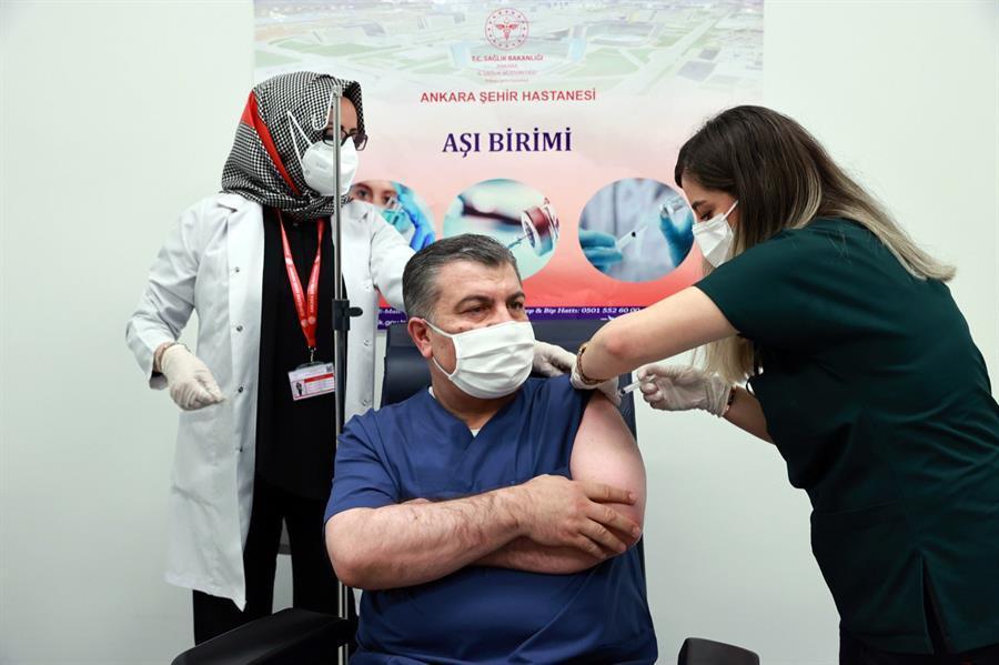 Turkey aims to vaccinate 60 percent of population: Minister