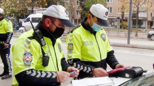 Nearly 30,000 people violate curfews, weekend lockdowns