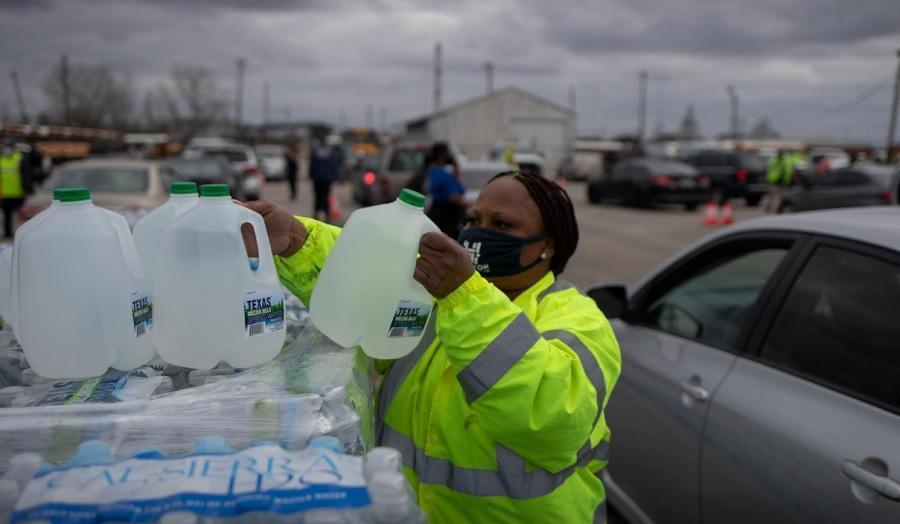 Over 7.9 million Texans still facing disrupted water supplies