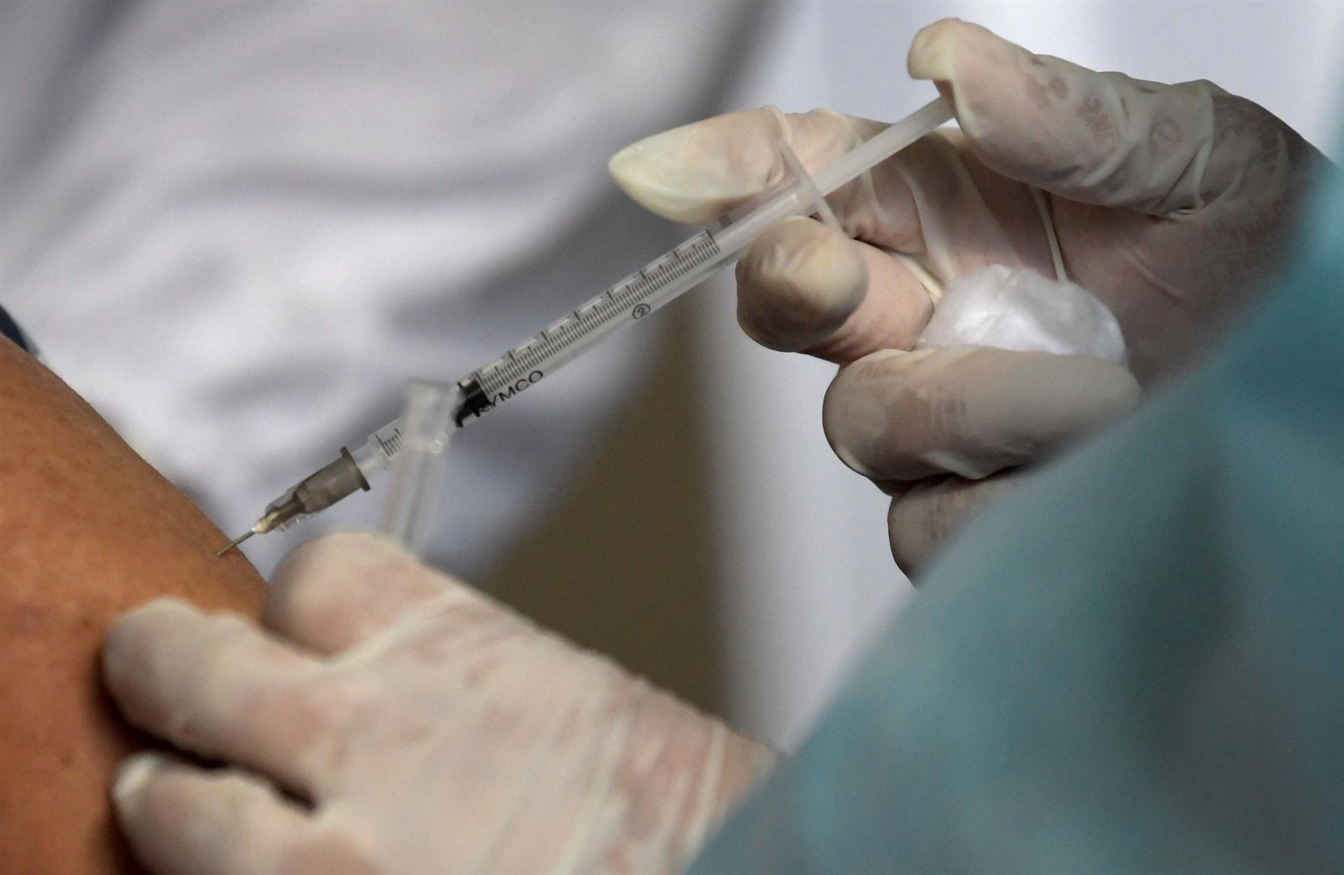EU leaders’ summit confronts vaccine rollout woes