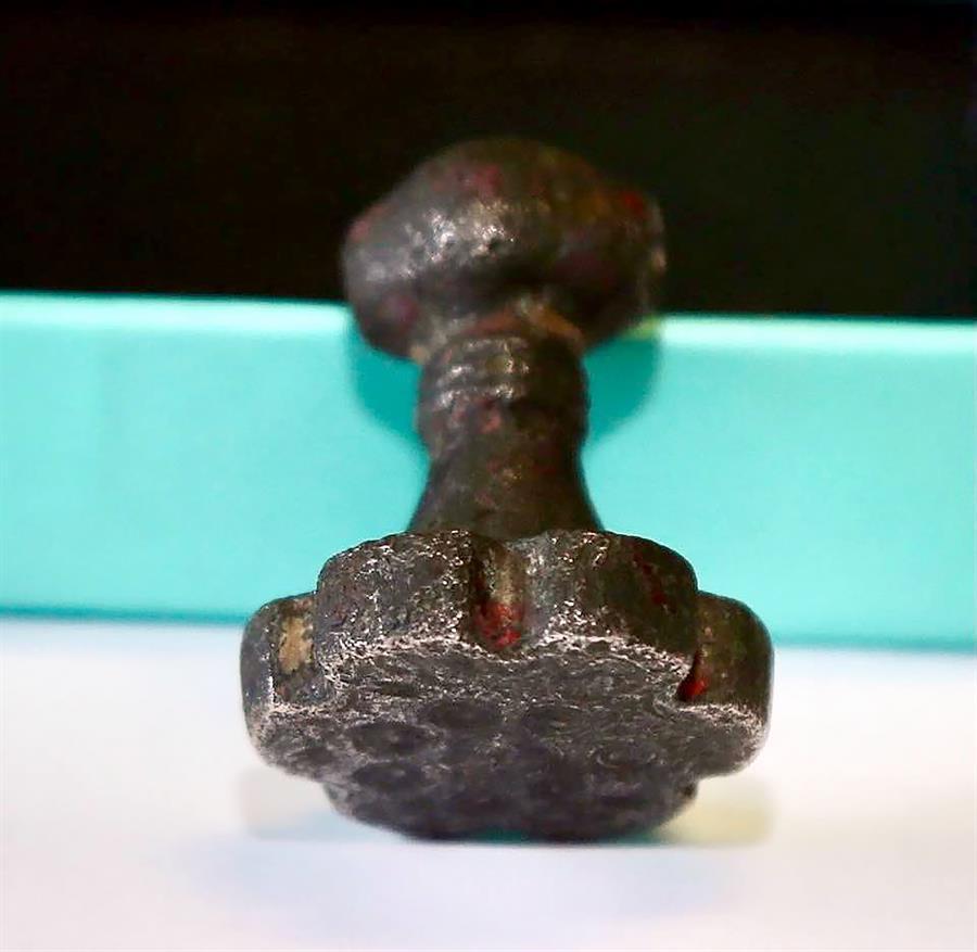 Hittite seal delivered to museum