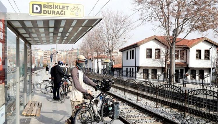 French bicyclist impressed with central Turkey