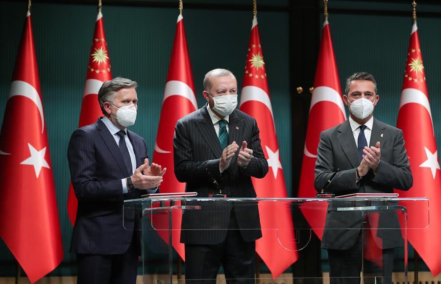 Turkey to become a top auto maker, says Erdoğan