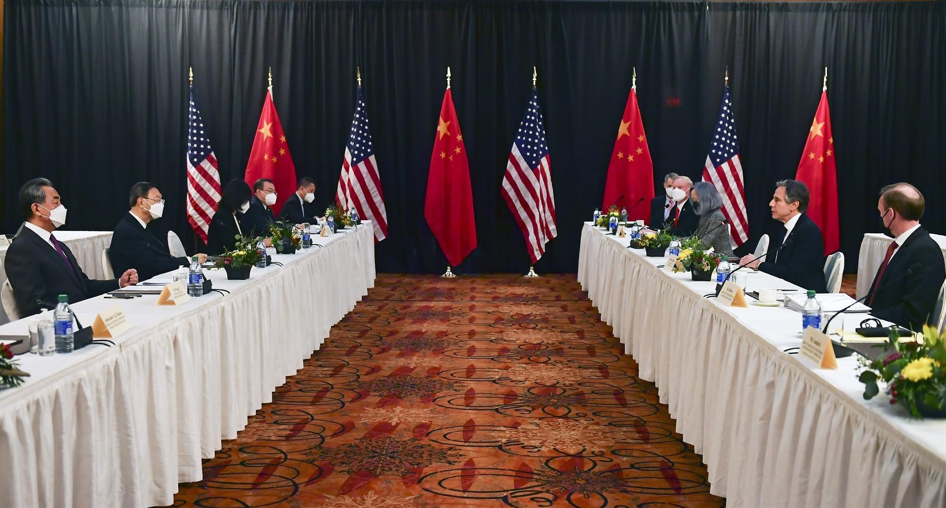 Top US, Chinese diplomats clash at start of first talks of Biden presidency