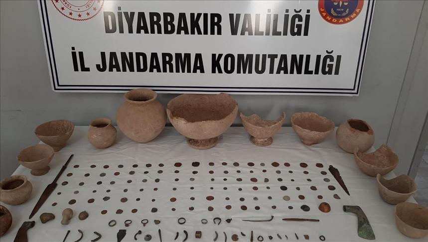 More than 800 artifacts seized in anti-smuggling raids