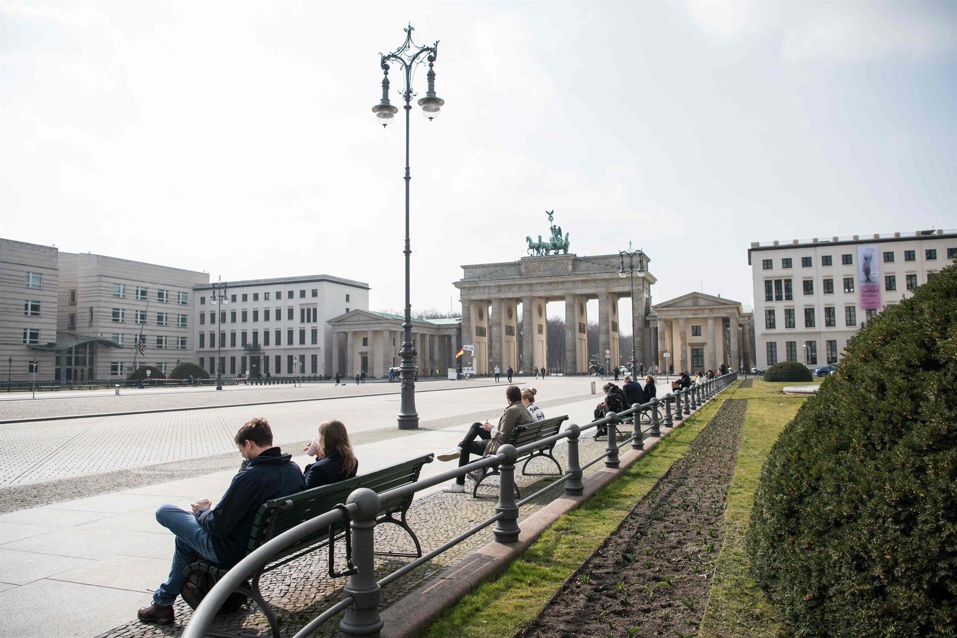 Germany scraps strict Easter shutdown as EU limits vaccine exports