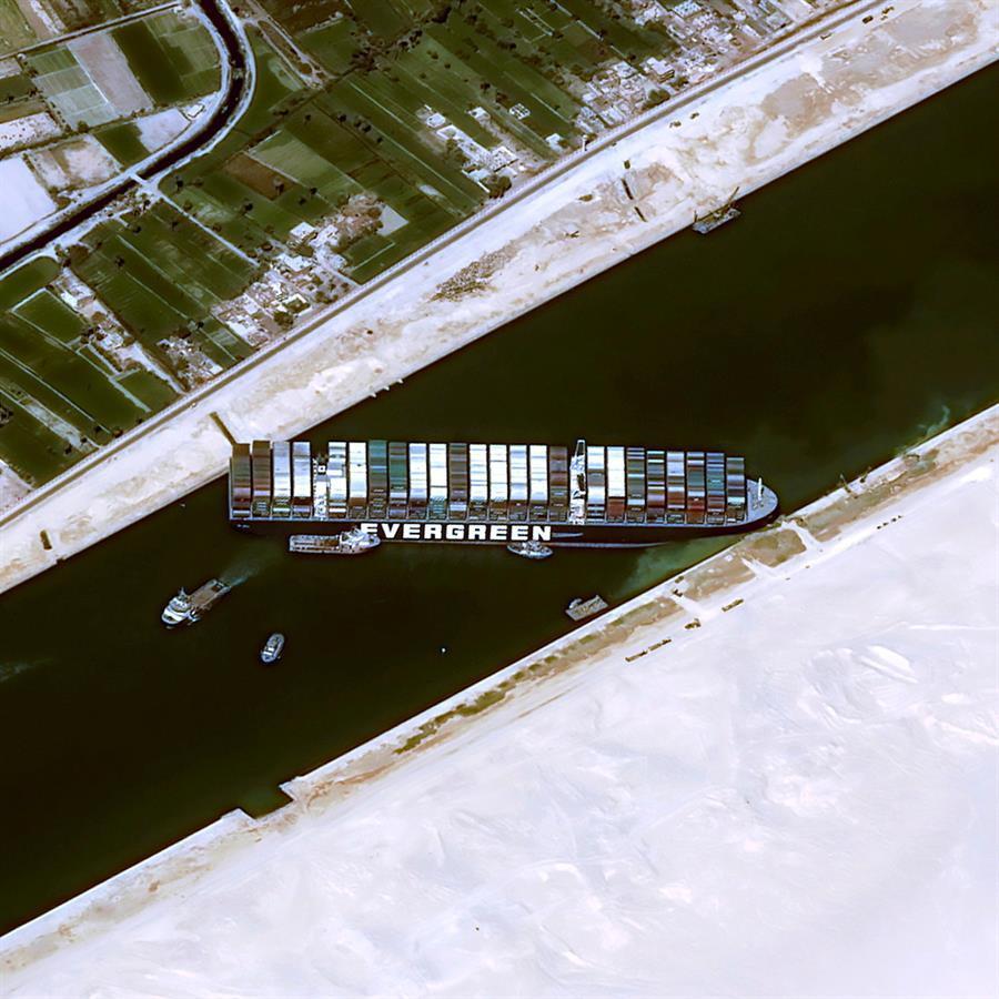 Turkey offers help to resolve Suez Canal blockage