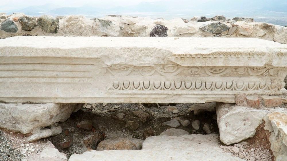 Graves found in basilica-planned ancient city