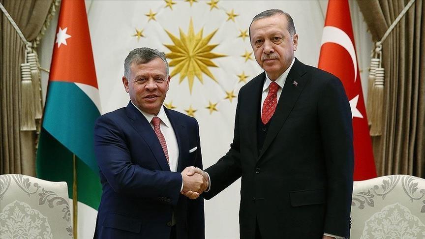 President Erdoğan, Jordans king discuss relations over phone
