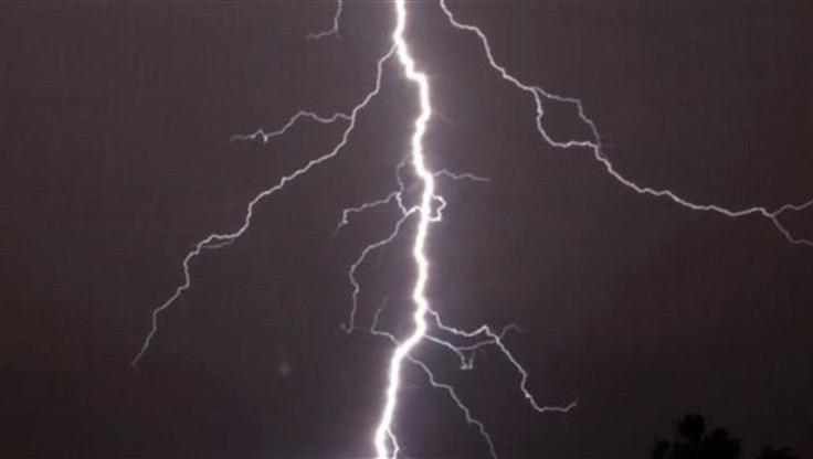 Lightning strikes to spark more Arctic fires: Study