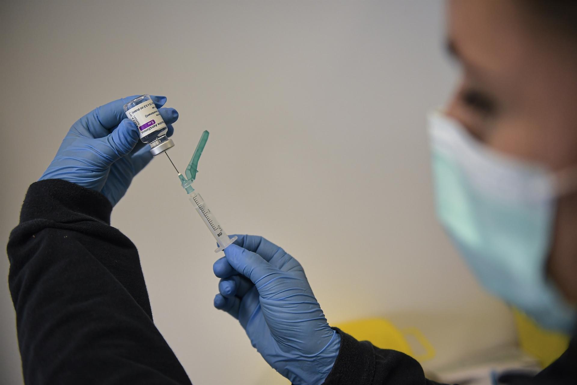 New AstraZeneca setbacks as countries scramble for vaccines