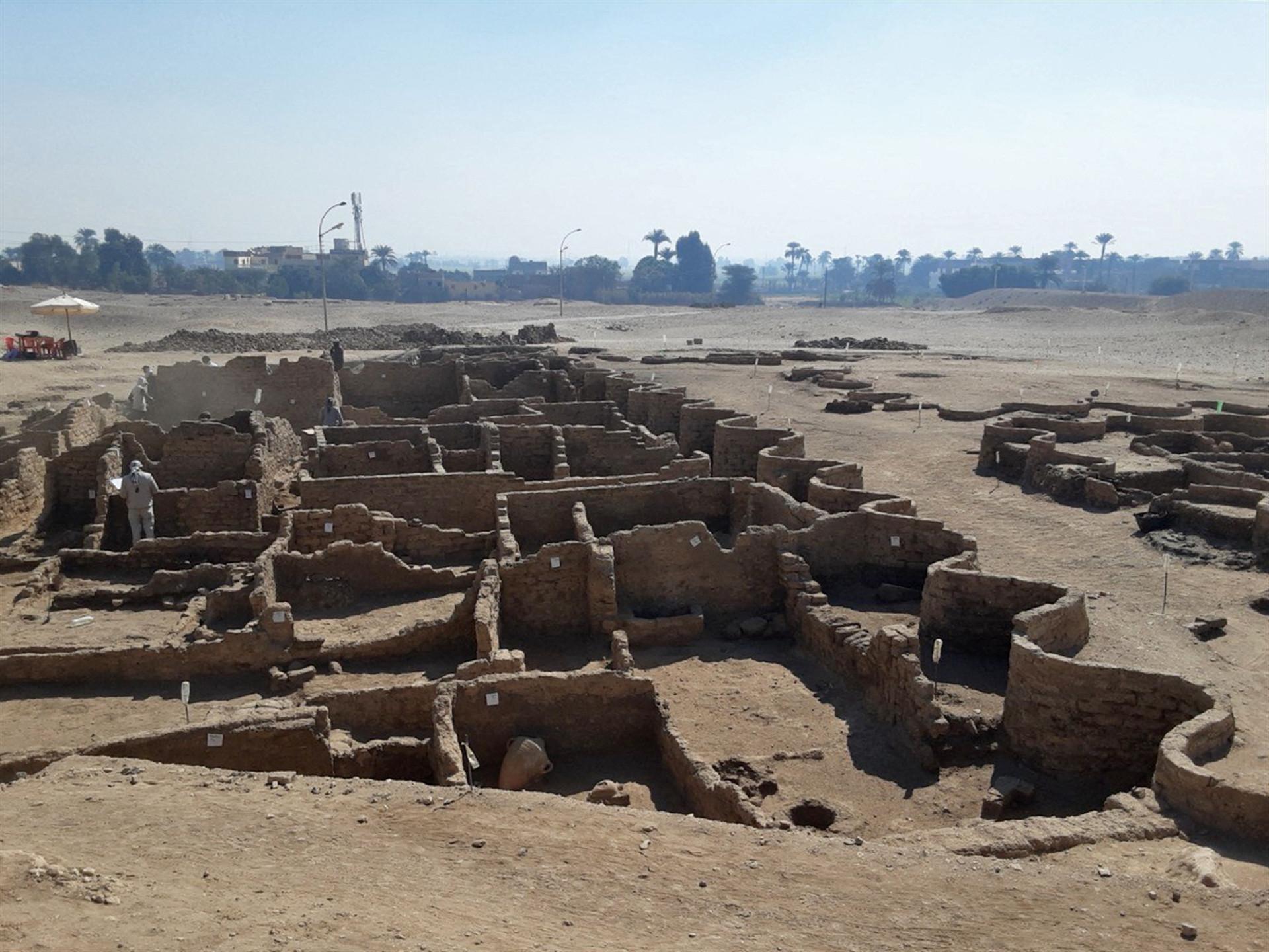 Egyptologists find vast millenia-old lost golden city