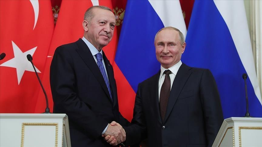 Turkish, Russian presidents discuss bilateral ties