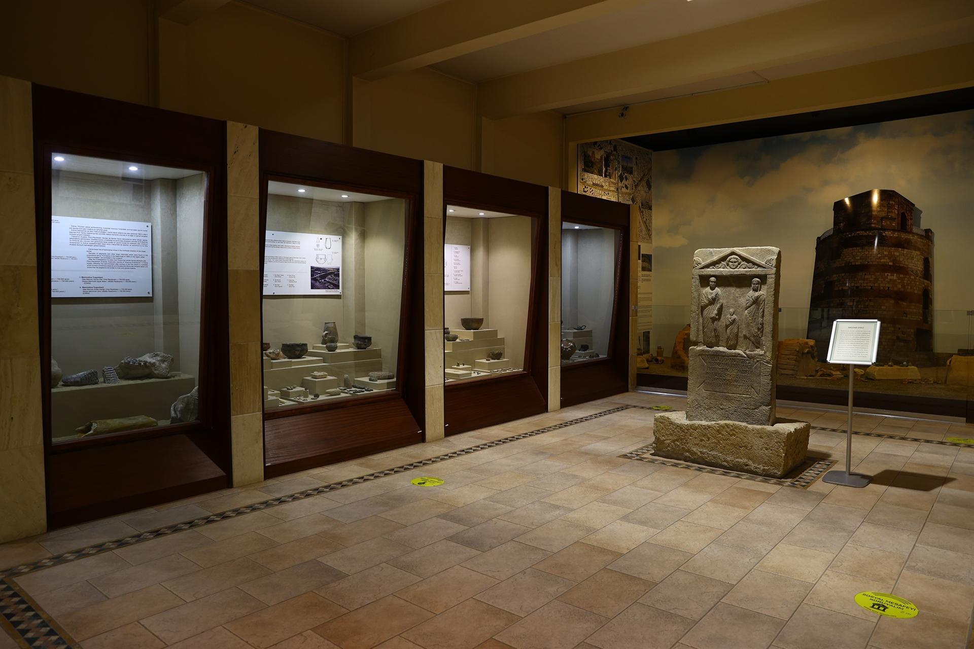 Ancient artifacts throw light on history in northwestern Turkey