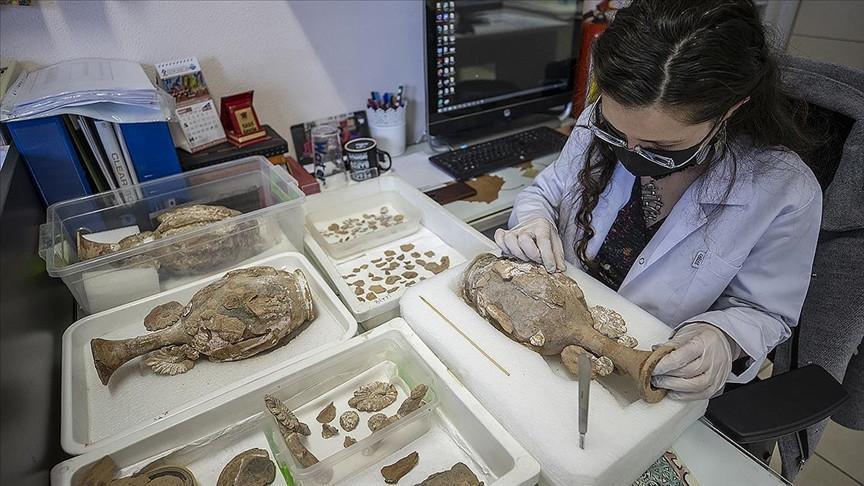 Team working in labs to restore Turkey’s historical artifacts