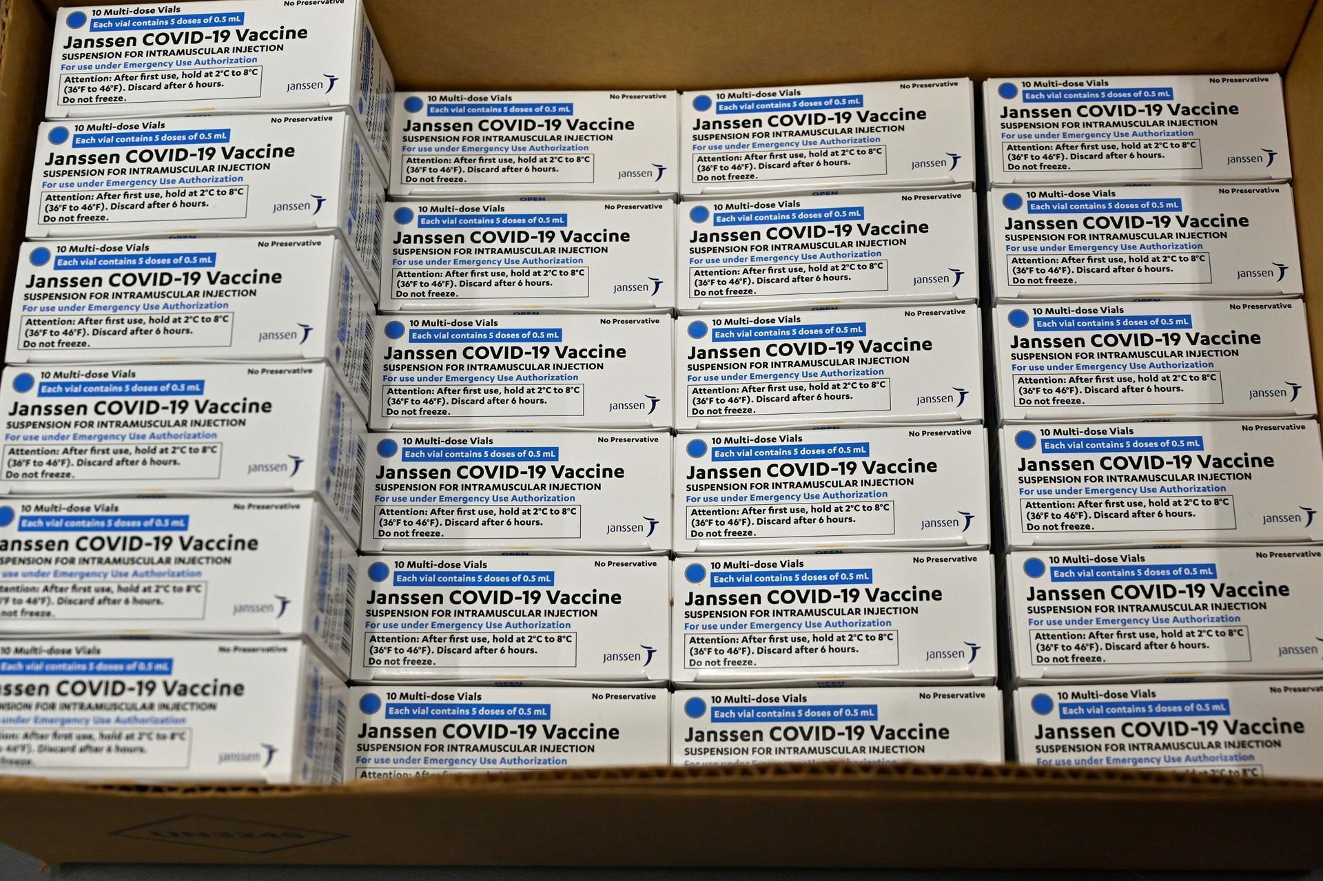 US pauses J&J vaccine in blow to global immunization drive